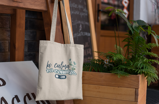 La calma va conmigo Tote Bag
